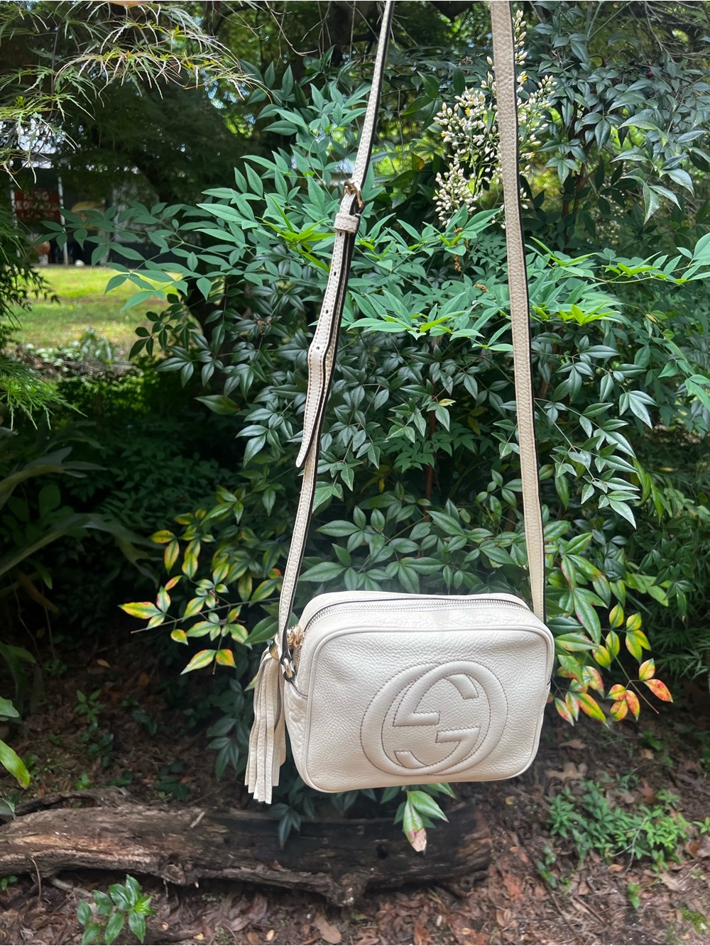 Gucci Off-White/Cream Soho Leather Disco Crossbody Bag with Tassel - Picture 13 of 13